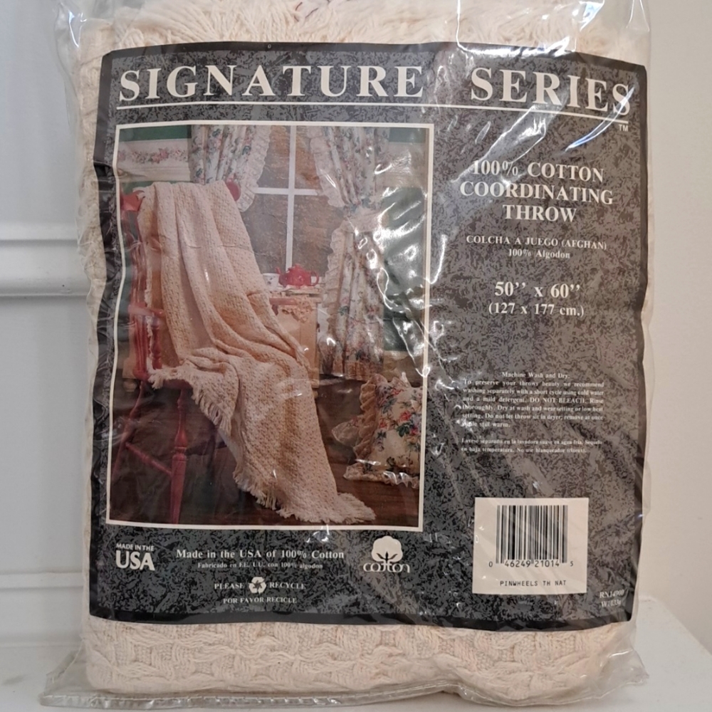 Signature Throw